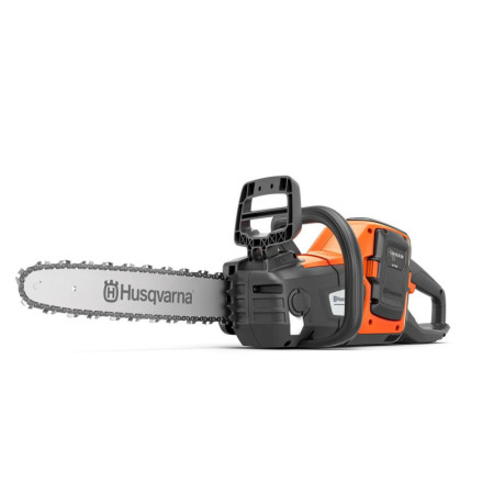 Husqvarna 230i  z akumulatorem i ładowarką
